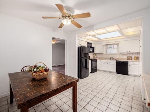 Tiny photo for 1213 Nantucket Avenue, Columbus, OH 43235 (MLS # 225044410)