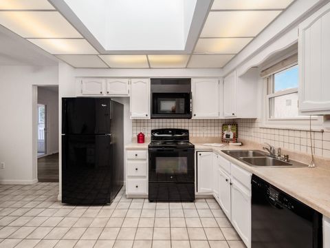 Tiny photo for 1213 Nantucket Avenue, Columbus, OH 43235 (MLS # 225044410)