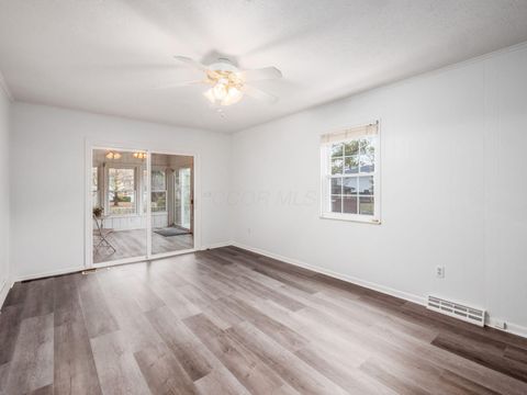 Tiny photo for 1213 Nantucket Avenue, Columbus, OH 43235 (MLS # 225044410)