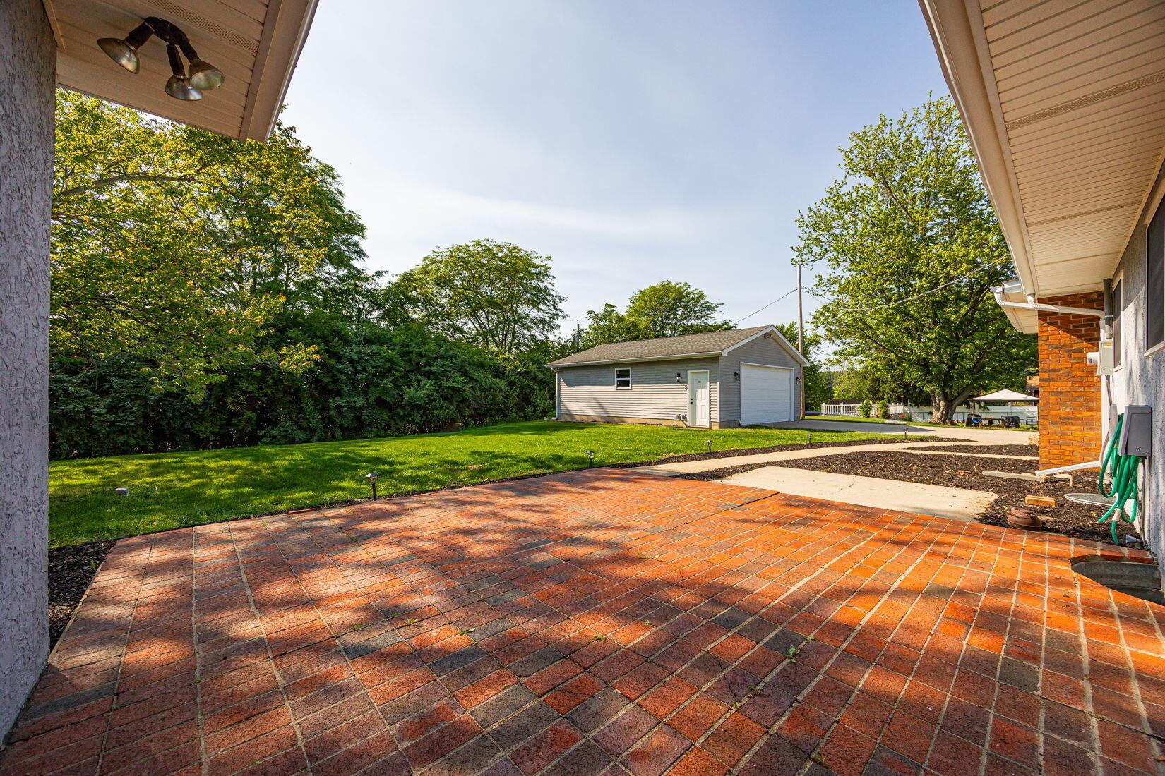 3499 Rolling Hills Lane, Grove City, Ohio image 5
