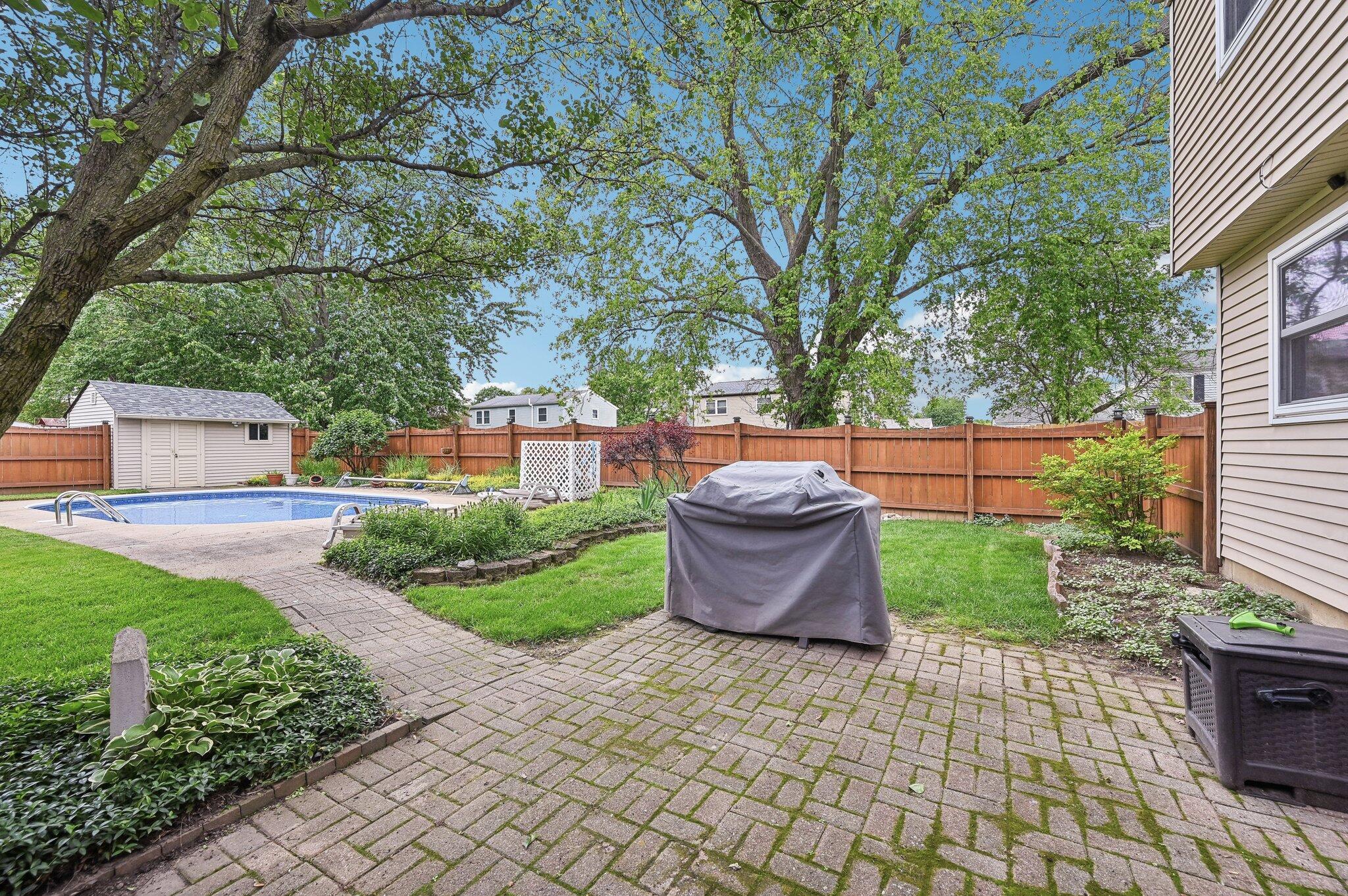 8177 Maugham Drive, Reynoldsburg, Ohio image 43