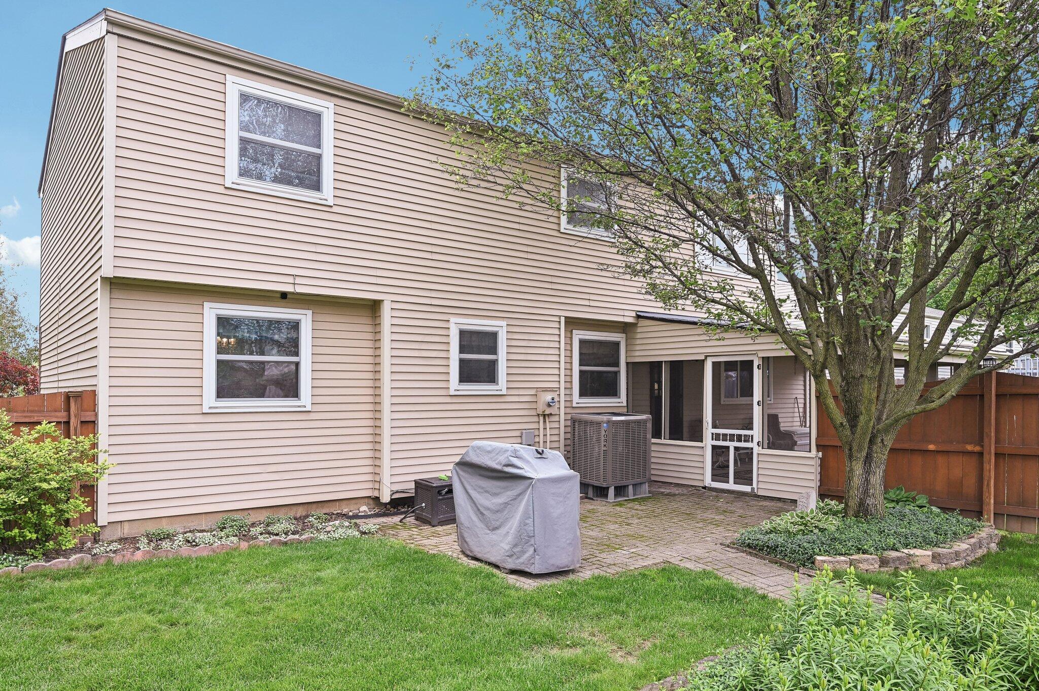 8177 Maugham Drive, Reynoldsburg, Ohio image 45