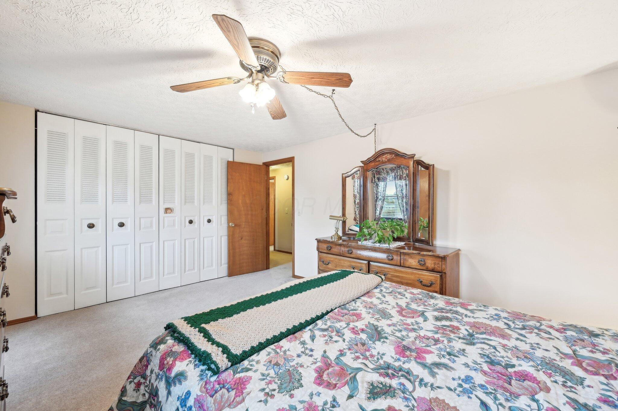 8177 Maugham Drive, Reynoldsburg, Ohio image 36