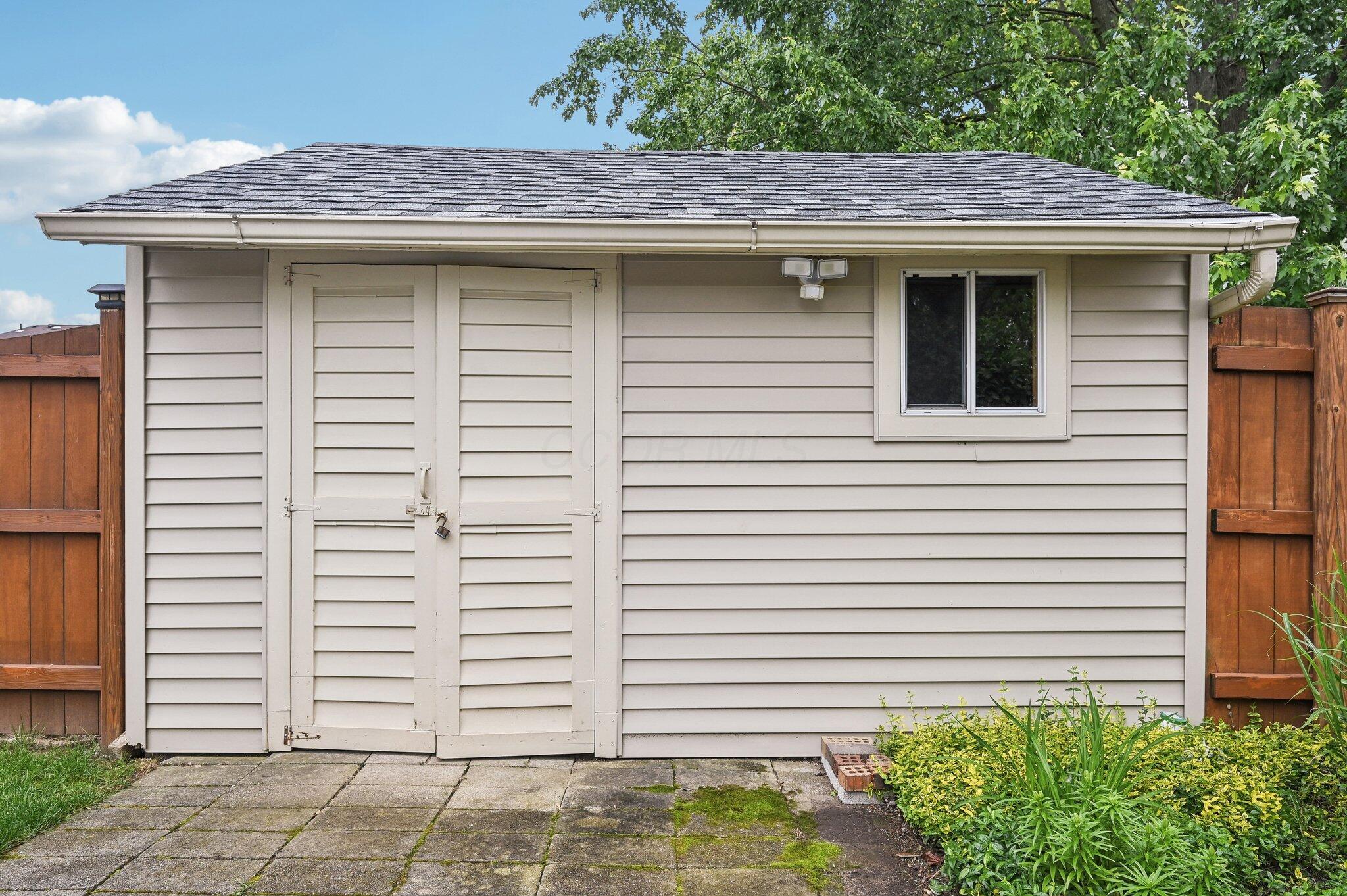 8177 Maugham Drive, Reynoldsburg, Ohio image 44