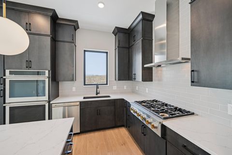 Photo of 2842 Gunnison Drive 401 #401, Columbus, OH 43228 (MLS # 226018183)