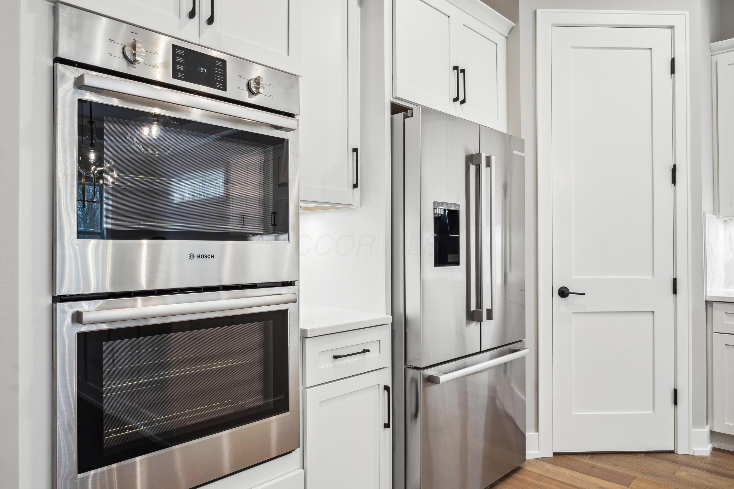 5487 Cove Haven Street, Westerville, Ohio image 13