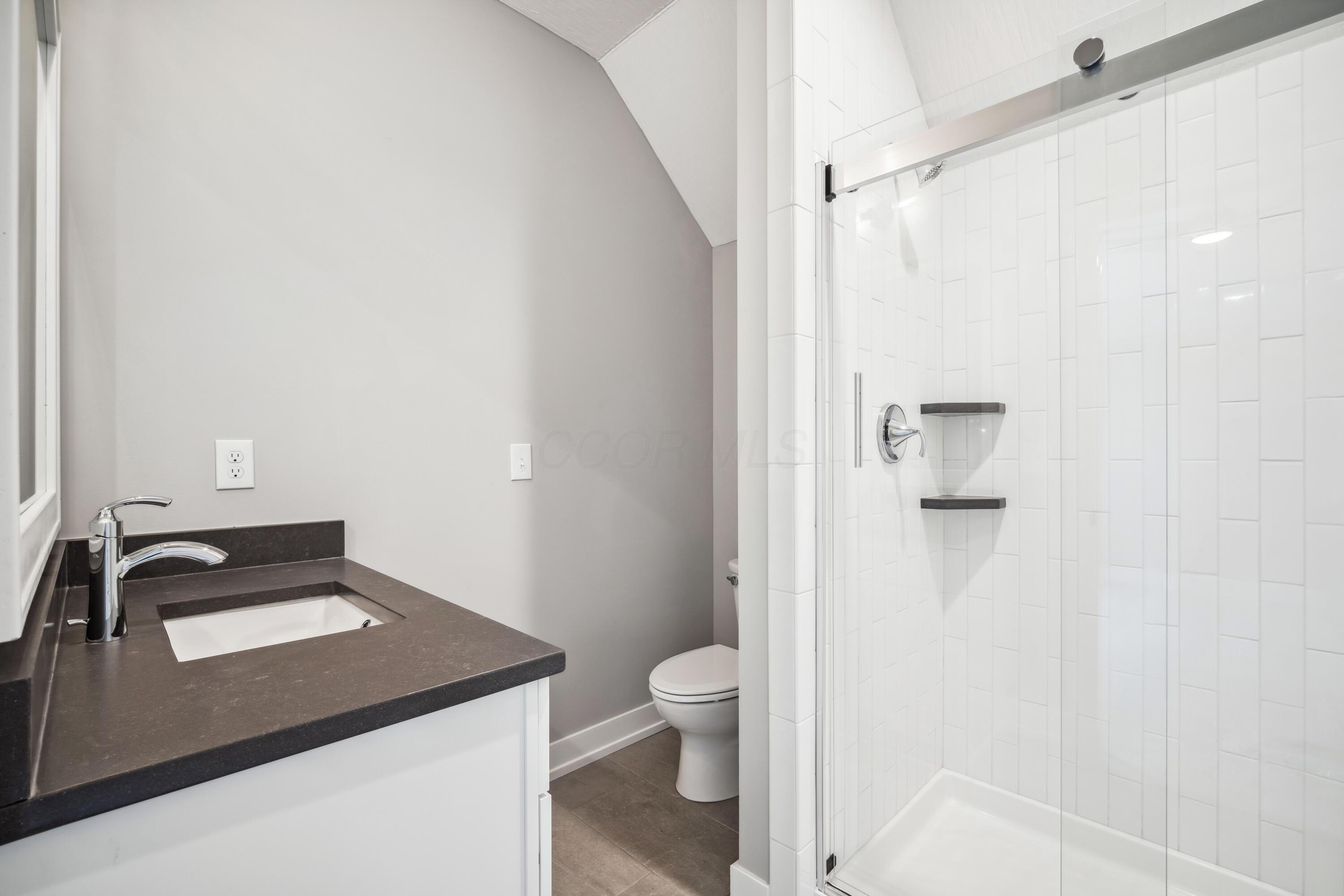 5487 Cove Haven Street, Westerville, Ohio image 37