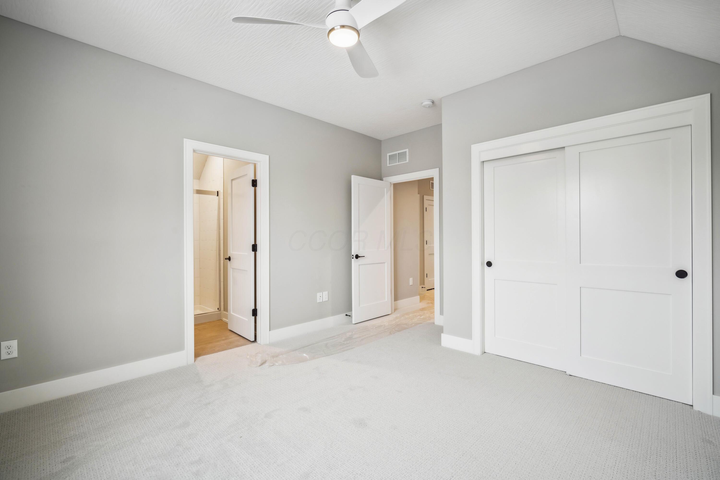 5487 Cove Haven Street, Westerville, Ohio image 36