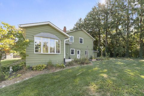 Tiny photo for 111 Edwards Road, Johnstown, OH 43031 (MLS # 225037516)