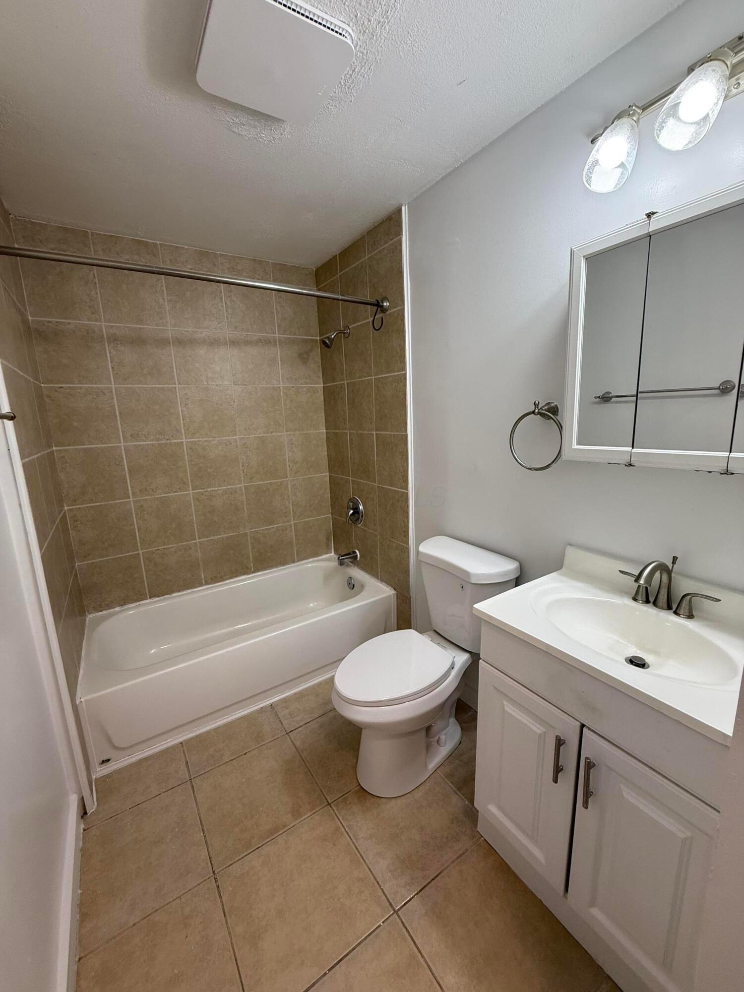 783 Russell Avenue, Newark, Ohio image 16