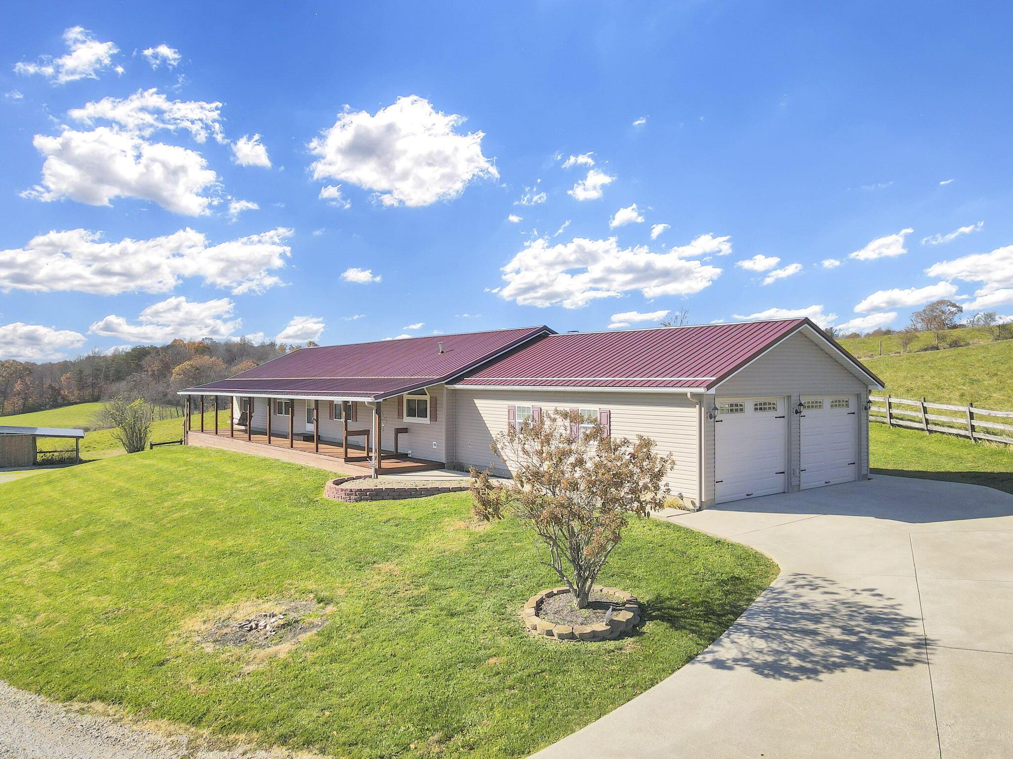Logan, Ohio, 43138, United States, 3 Bedrooms Bedrooms, ,2 BathroomsBathrooms,Residential,Active,1990660