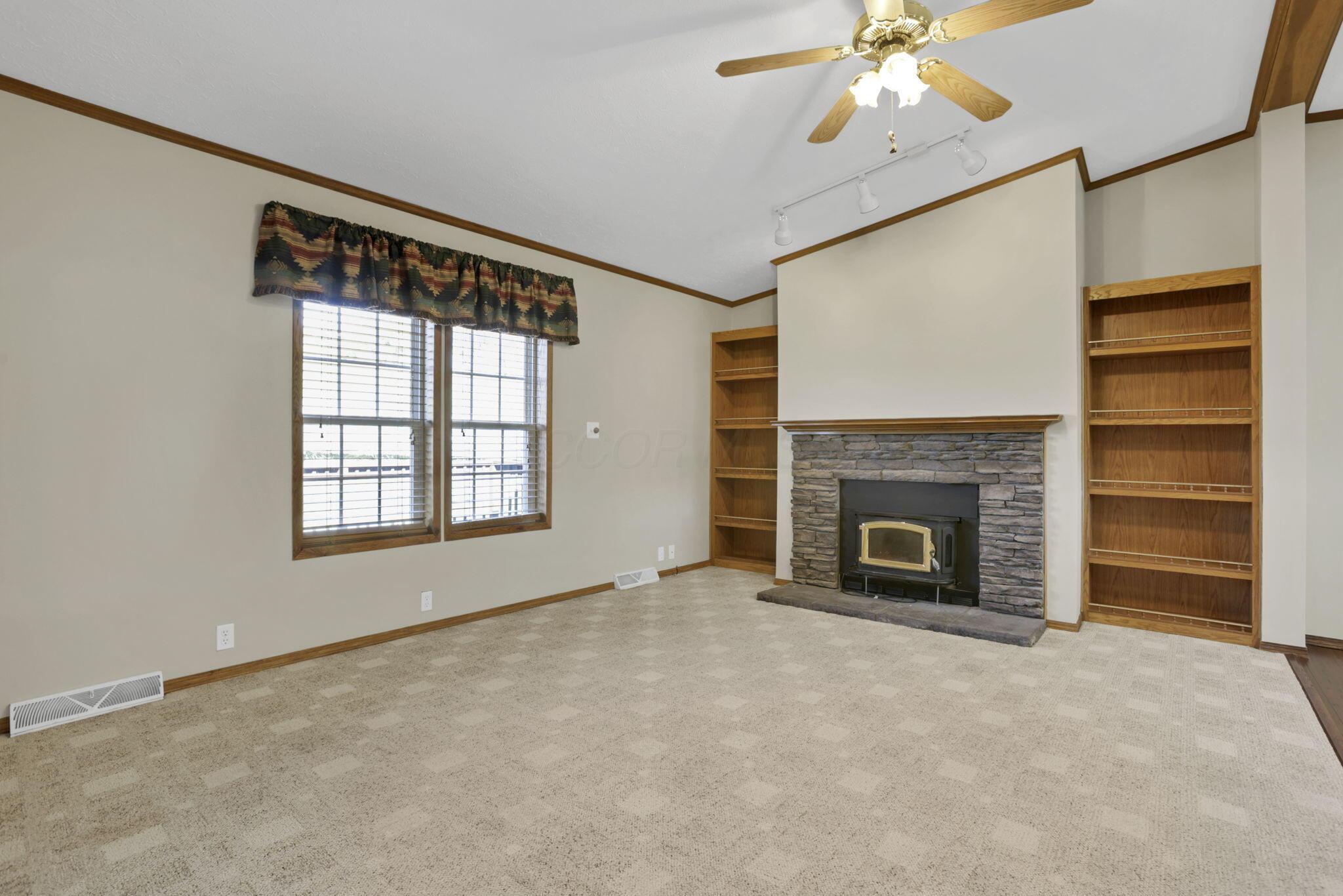 Logan, Ohio, 43138, United States, 3 Bedrooms Bedrooms, ,2 BathroomsBathrooms,Residential,Active,1990660