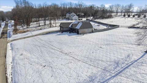 Tiny photo for 19700 Canada Road, Gambier, OH 43022 (MLS # 226000521)