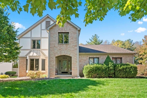 Photo of 5815 Settlers Place, Dublin, OH 43017 (MLS # 226040319)