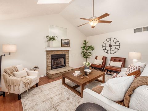 Tiny photo for 614 Village Park Drive, Powell, OH 43065 (MLS # 225040254)