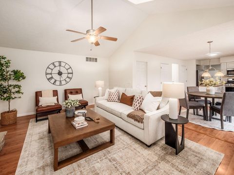 Tiny photo for 614 Village Park Drive, Powell, OH 43065 (MLS # 225040254)