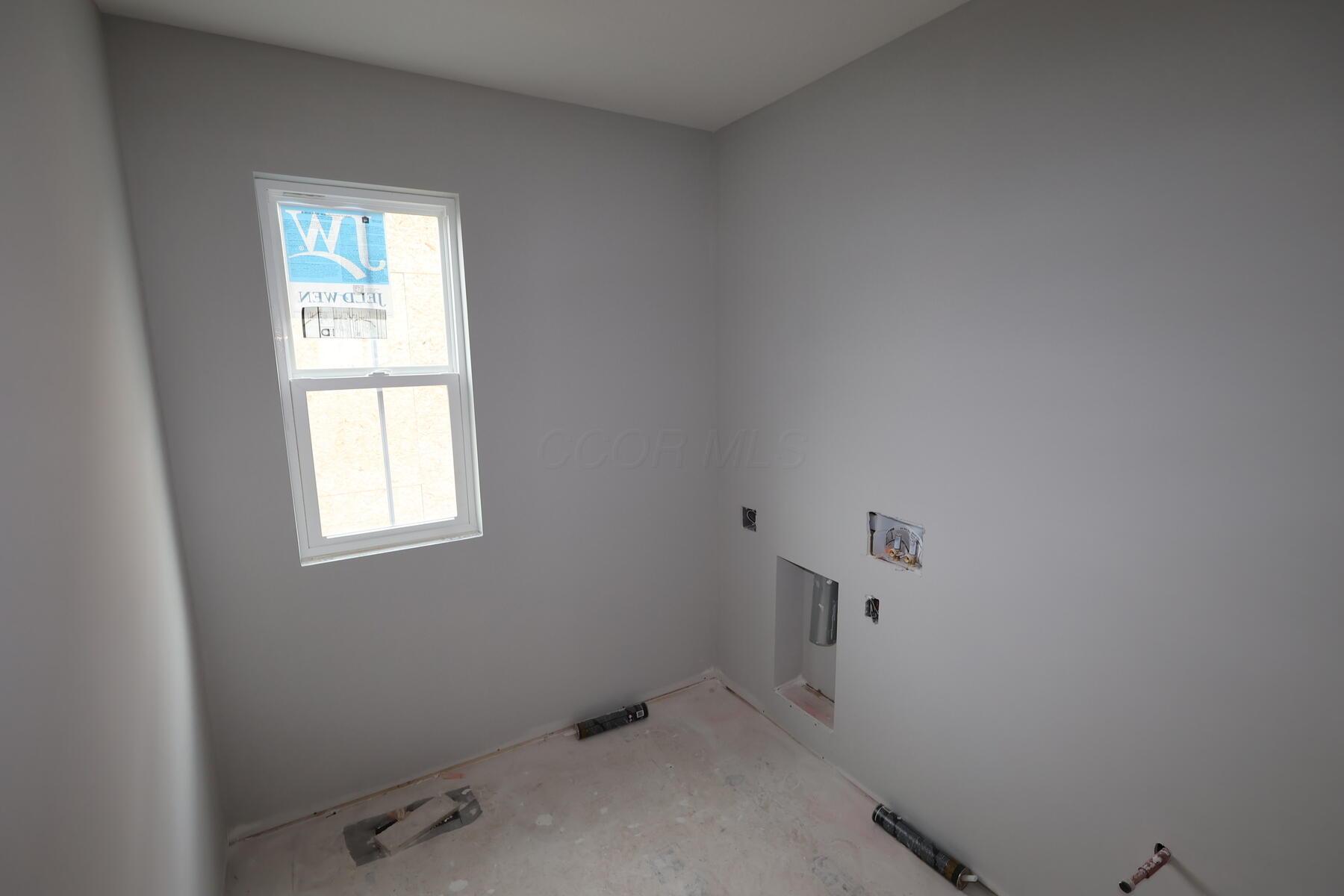 6960 Barksdale Drive, Dublin, Ohio image 14