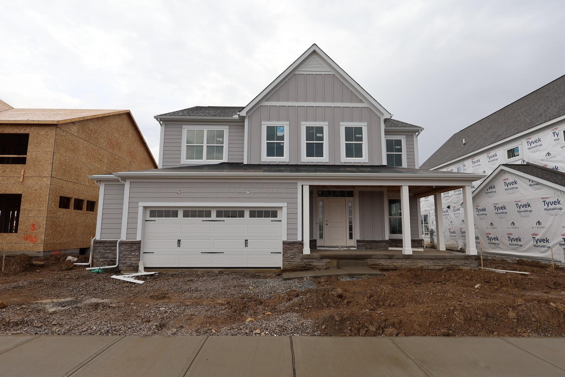 6960 Barksdale Drive, Dublin, Ohio image 1