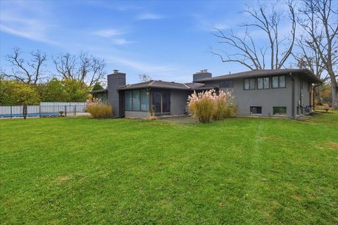 Tiny photo for 6550 Winston Court E, Columbus, OH 43235 (MLS # 225044261)