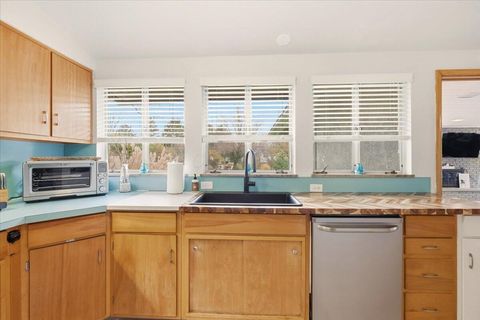 Tiny photo for 6550 Winston Court E, Columbus, OH 43235 (MLS # 225044261)