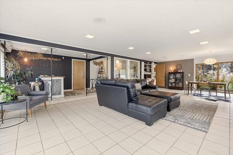 Tiny photo for 6550 Winston Court E, Columbus, OH 43235 (MLS # 225044261)