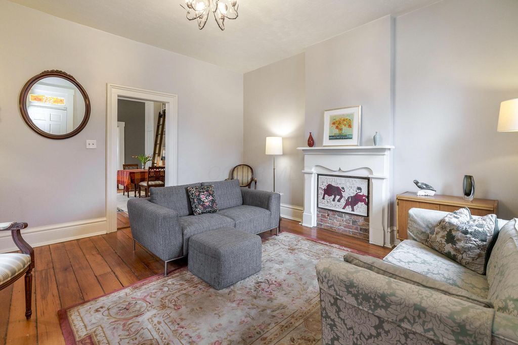 Photo of 722 Mohawk Street, Columbus, OH 43206 (MLS # 226002196)