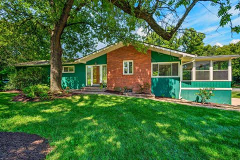 Photo of 2709 FISHINGER Road, Columbus, OH 43221 (MLS # 226029108)