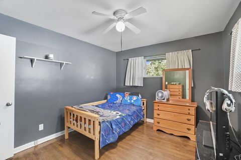 Tiny photo for 2015 Melrose Avenue, Columbus, OH 43224 (MLS # 225039523)