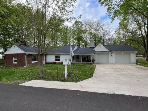 Photo of 1110 Woodrow Avenue, Marion, OH 43302 (MLS # 226014185)