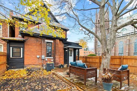 Tiny photo for 674 S Ohio Avenue, Columbus, OH 43205 (MLS # 226005527)