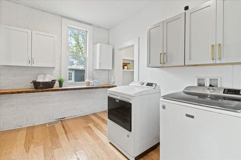 Tiny photo for 674 S Ohio Avenue, Columbus, OH 43205 (MLS # 226005527)