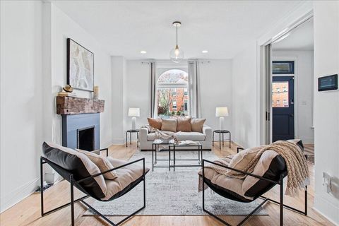 Tiny photo for 674 S Ohio Avenue, Columbus, OH 43205 (MLS # 226005527)