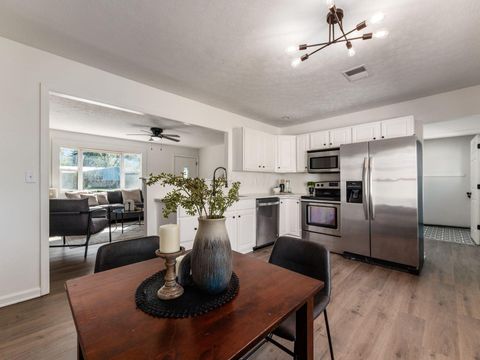 Tiny photo for 3661 Patty Lane, Hilliard, OH 43026 (MLS # 225039498)