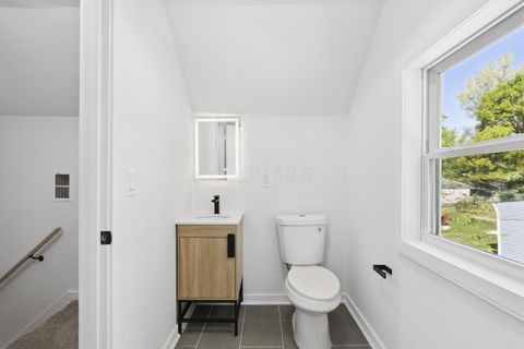 Tiny photo for 991 Antwerp Road, Columbus, OH 43213 (MLS # 225037724)