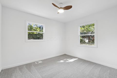 Tiny photo for 991 Antwerp Road, Columbus, OH 43213 (MLS # 225037724)