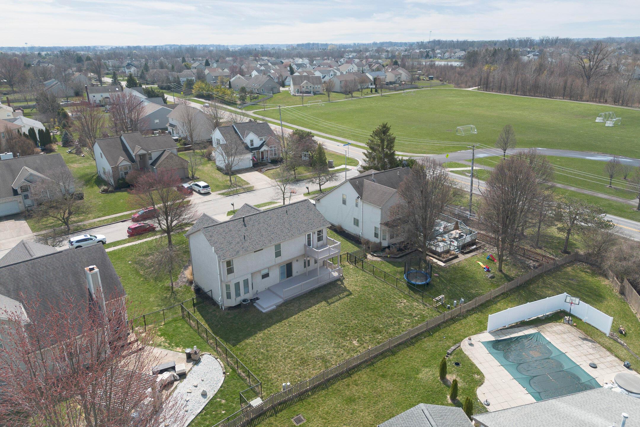 5708 Westbriar Drive, Hilliard, Ohio image 48