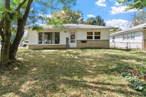 Photo of 3217 Fairwood Avenue, Columbus, OH 43207 (MLS # 225035659) Photo of 3217 Fairwood Avenue, Columbus, OH 43207 (MLS # 225035659)