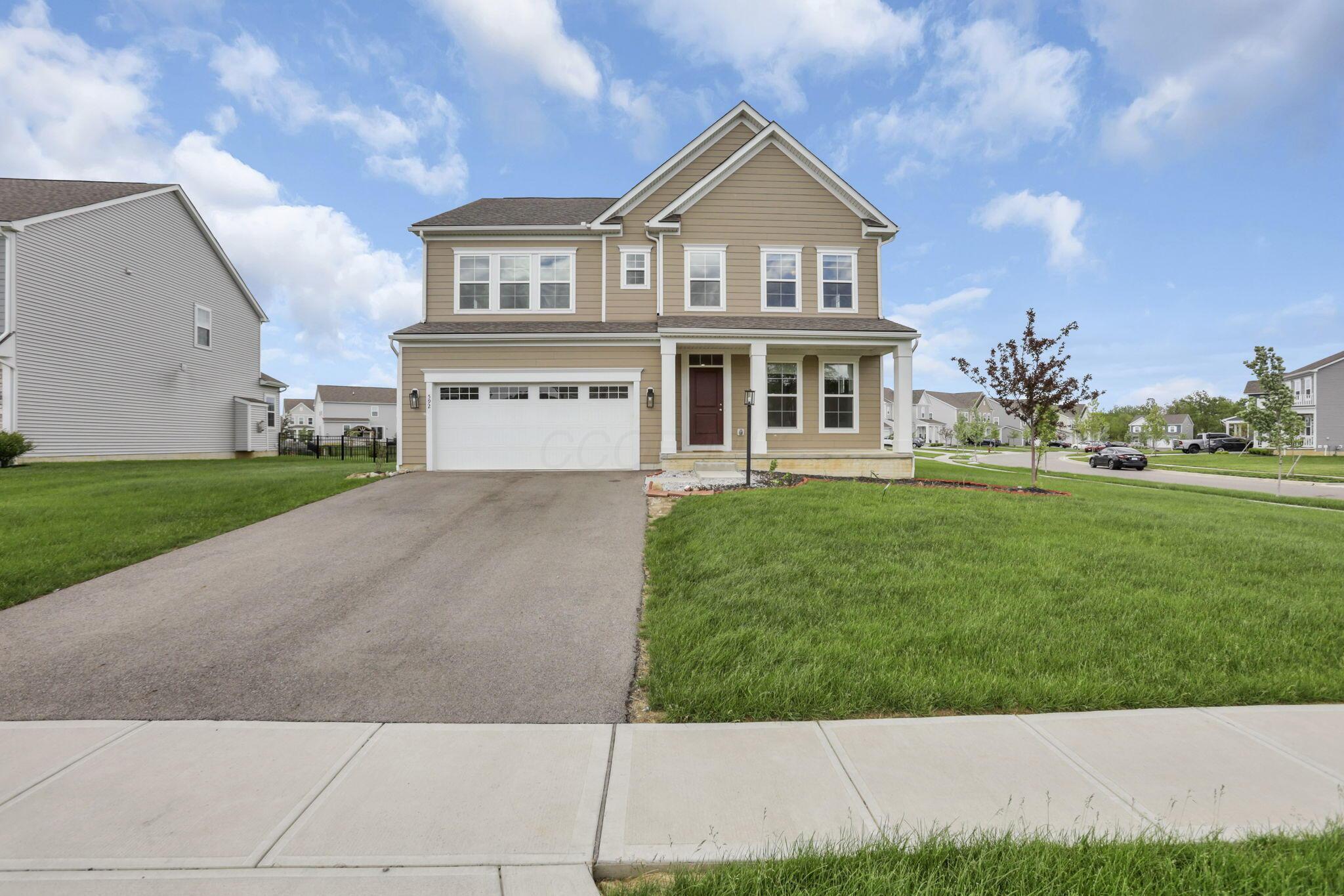 592 Courtright Drive, Pickerington, Ohio image 2