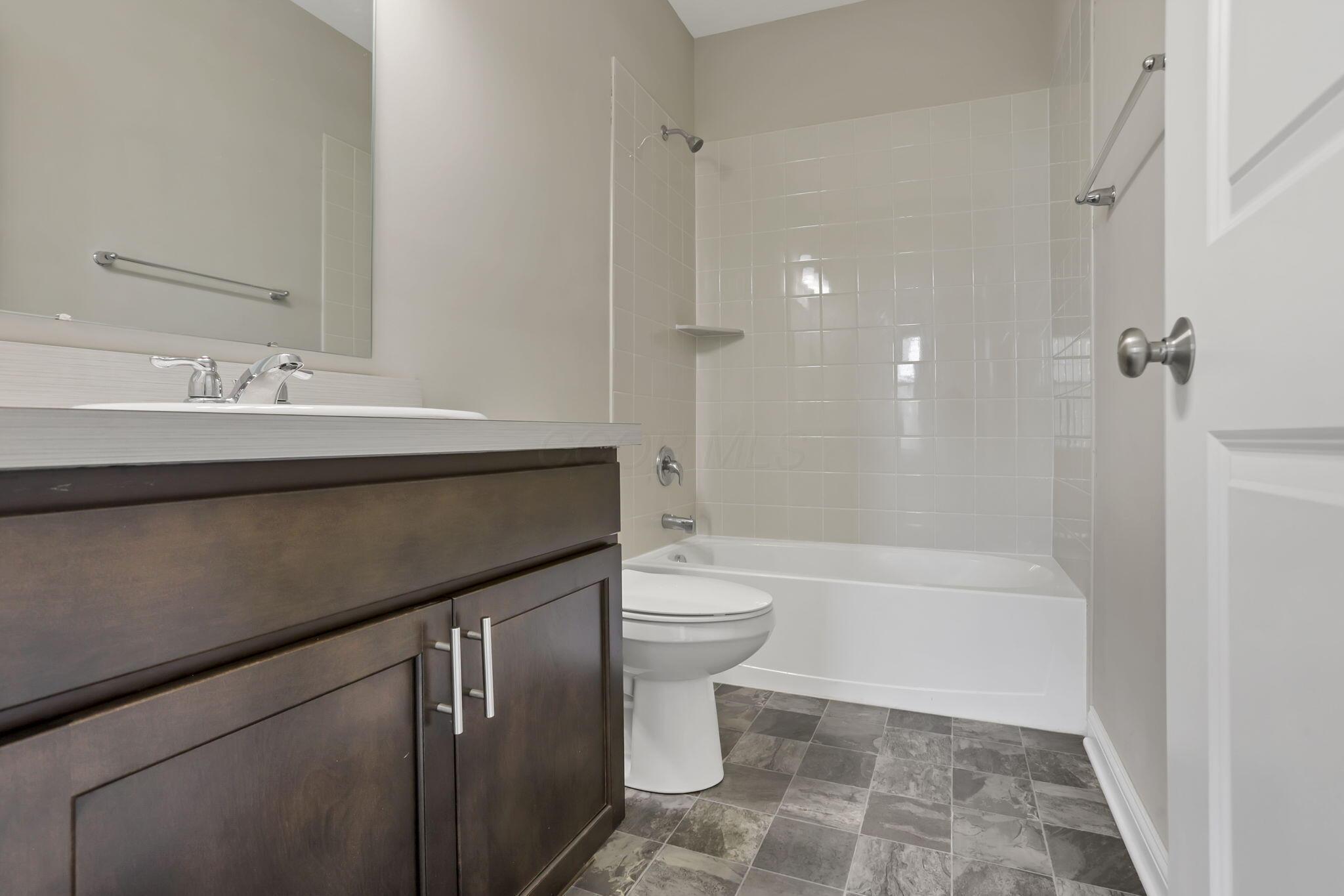 592 Courtright Drive, Pickerington, Ohio image 34