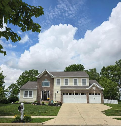 Photo of 246 Weeping Willow Run Drive, Johnstown, OH 43031 (MLS # 226020961)
