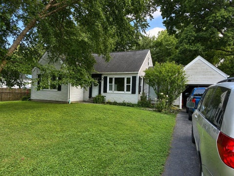 Homes For Sale - 1111 Lang Road<br/> Clermont County, Amelia, OH 45102