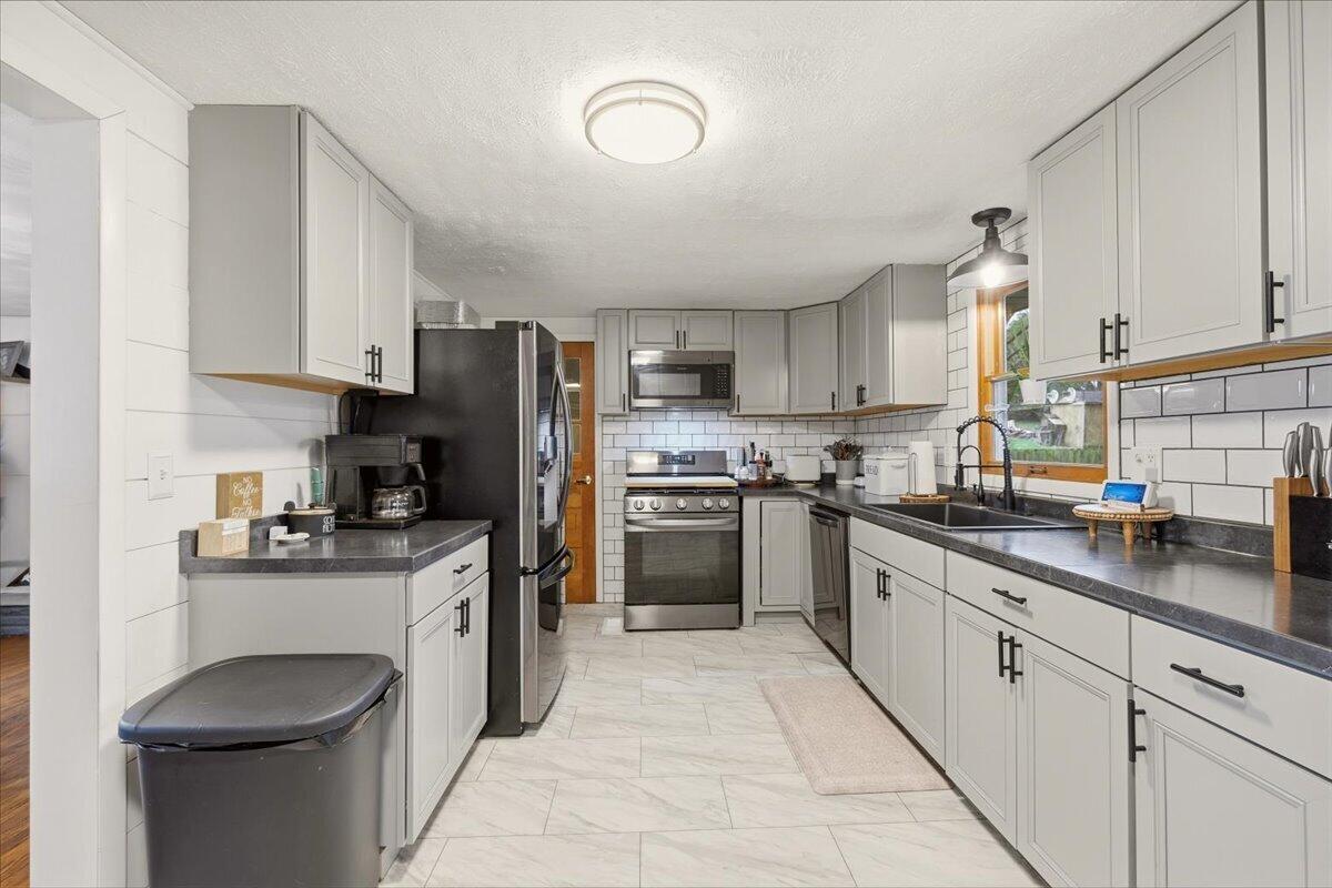 13739 Old Mansfield Road