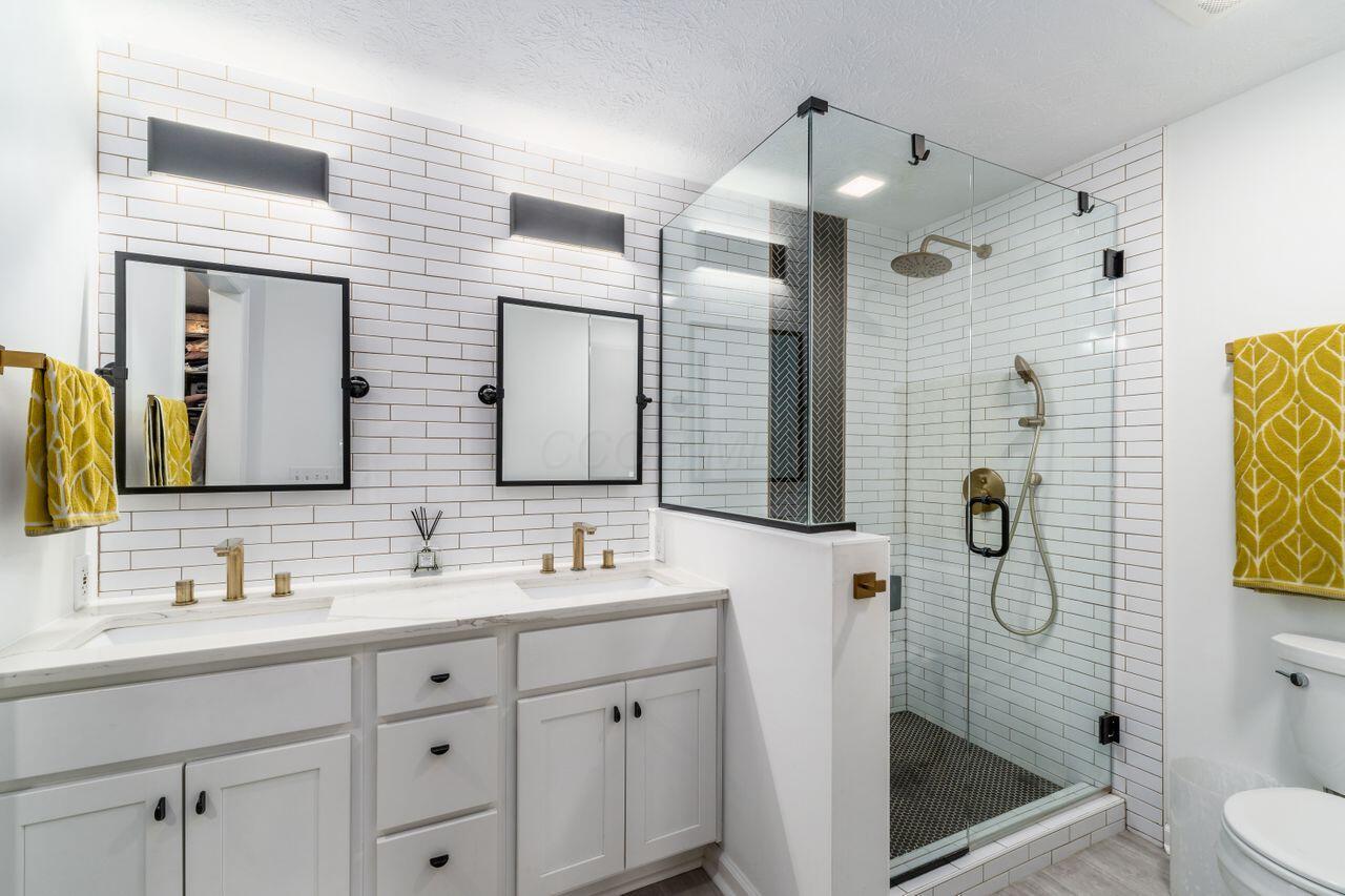 10102 Oxford Drive, Pickerington, Ohio image 12
