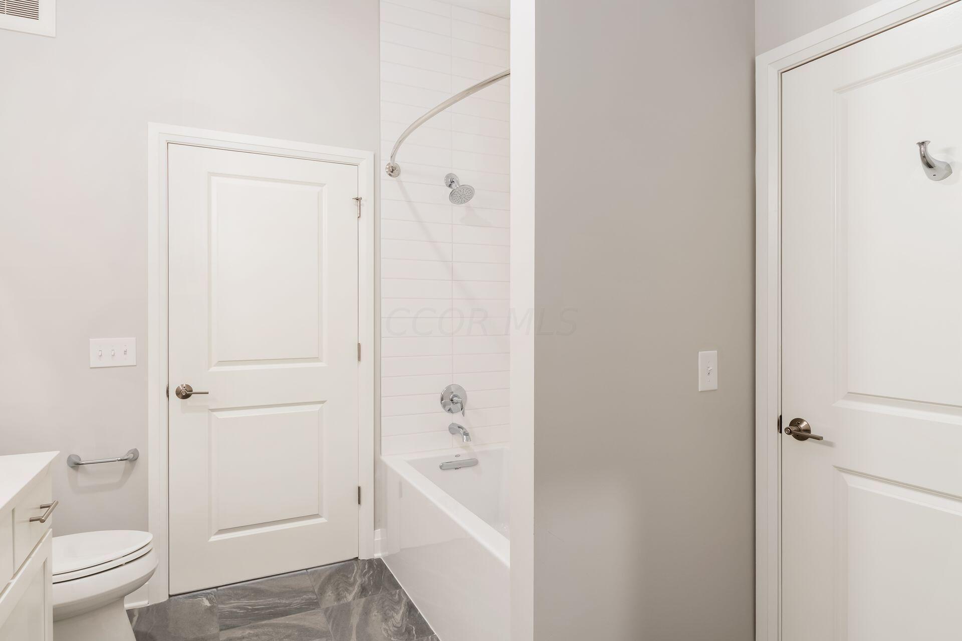 6640 Mooney Street #102, Dublin, Ohio image 28