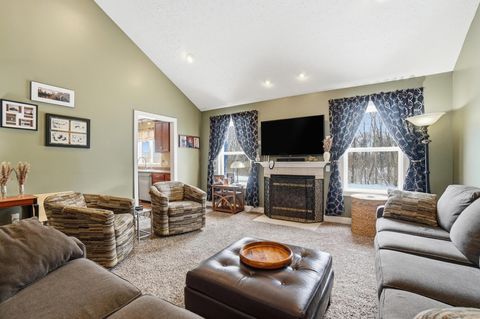 Tiny photo for 260 California Avenue, Springfield, OH 45505 (MLS # 226002723)