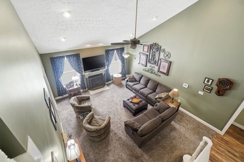 Tiny photo for 260 California Avenue, Springfield, OH 45505 (MLS # 226002723)