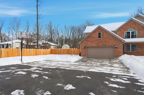 Tiny photo for 260 California Avenue, Springfield, OH 45505 (MLS # 226002723)