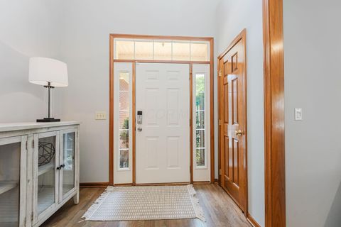 Tiny photo for 516 Ivyside Square, Westerville, OH 43082 (MLS # 226022769)