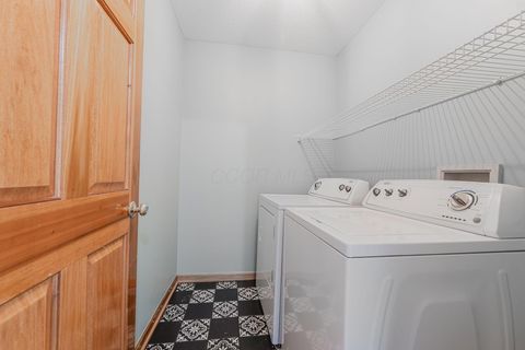 Tiny photo for 516 Ivyside Square, Westerville, OH 43082 (MLS # 226022769)
