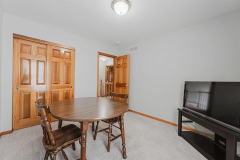 Tiny photo for 516 Ivyside Square, Westerville, OH 43082 (MLS # 226022769)